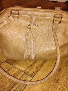 Women's Tan Leather Tassel Laptop Tote Bag